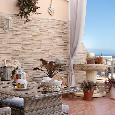 Vitamina Village *